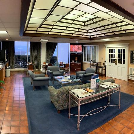Rodeway Inn And Suites 포츠머스 외부 사진